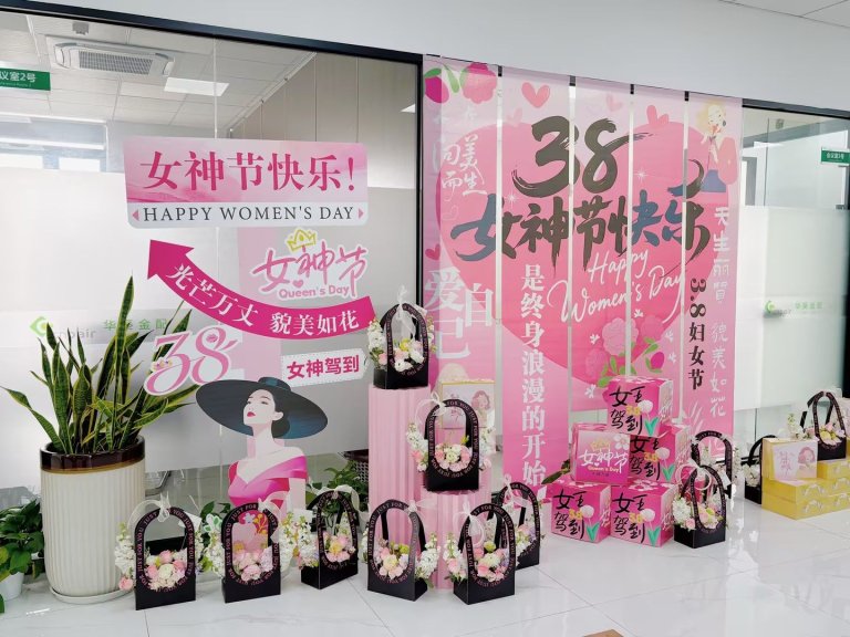 Women’s Day Cnpair